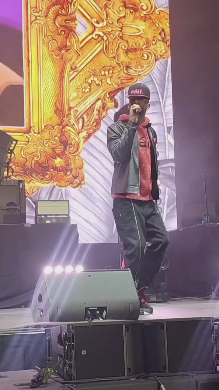 The legendary R&B group, So4Real was styled by eáif 🔴 while performing on the DJ Cassidy pass the mic tour. Everyone in sync with outfits, matching the theme narrated.. 